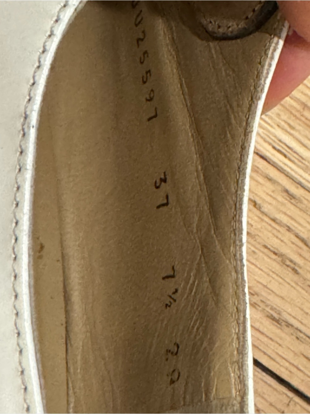 Salvatore Ferragamo Black White Spectator Oxford Shoes Sz 37 7 1/2 Made in Italy - Picture 5 of 9